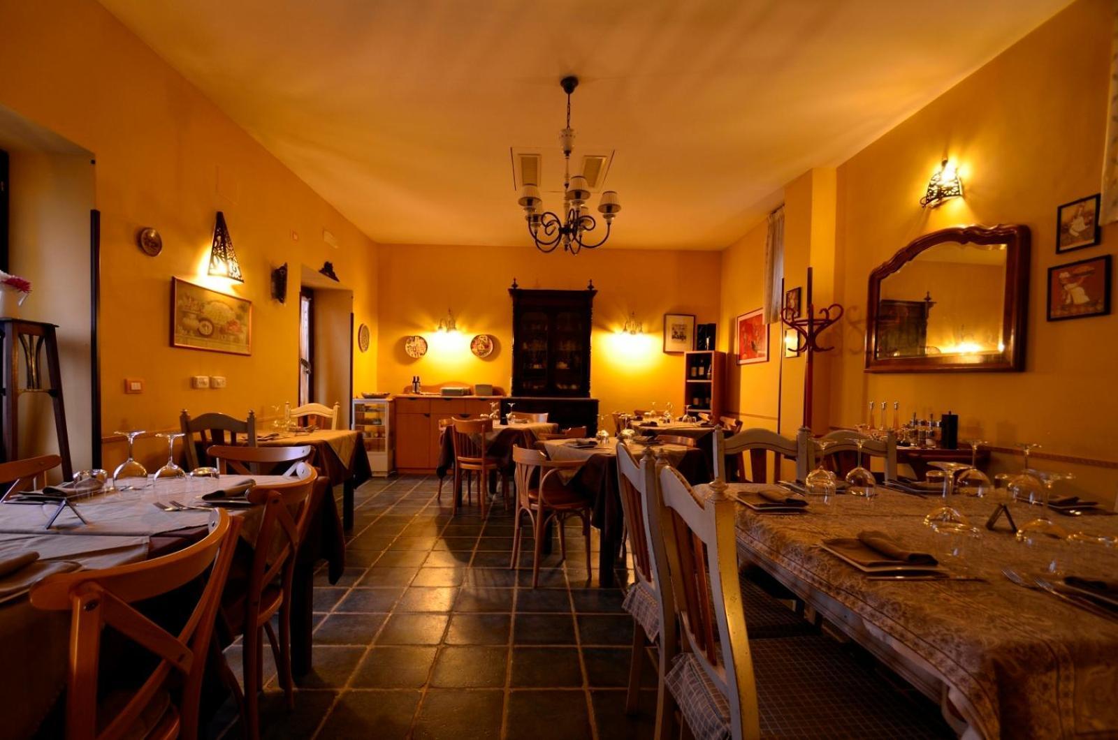 Manouche Affittacamere Osteria Касерта Екстериор снимка